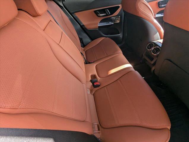 Used 2023 Mercedes-Benz GLC 300 4MATIC image 18