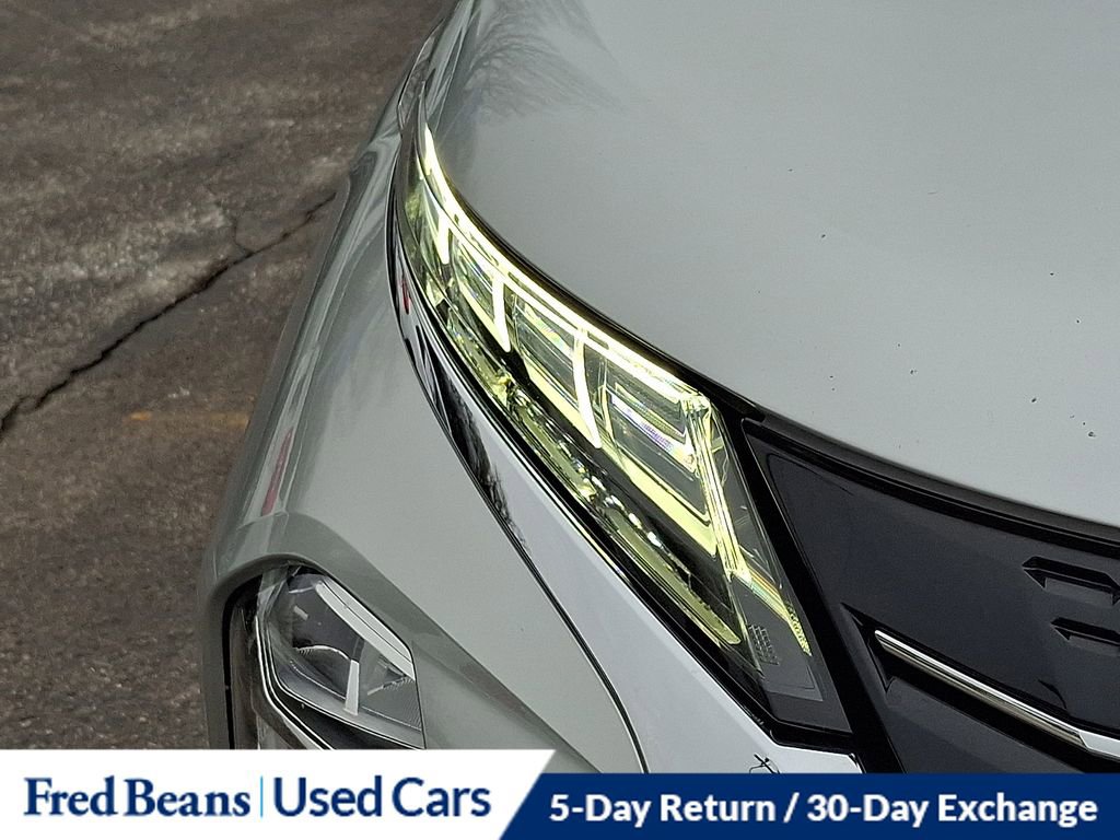 Used 2022 Mitsubishi Outlander SE image 9