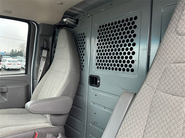 Used 2020 Chevrolet Express 2500 w/ Driver Convenience Package image 24