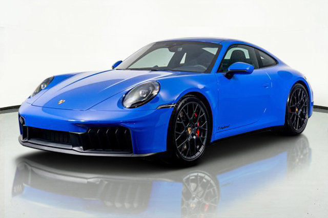 Used 2025 Porsche 911 Carrera GTS image 22