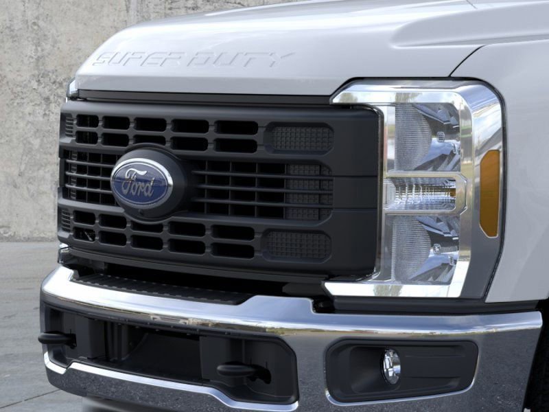New 2024 Ford F350 XL w/ 360-Degree Camera Package RWD image 17