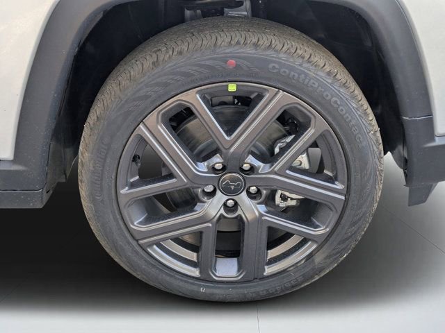 New 2026 Jeep Compass Latitude AWD/4WD image 9