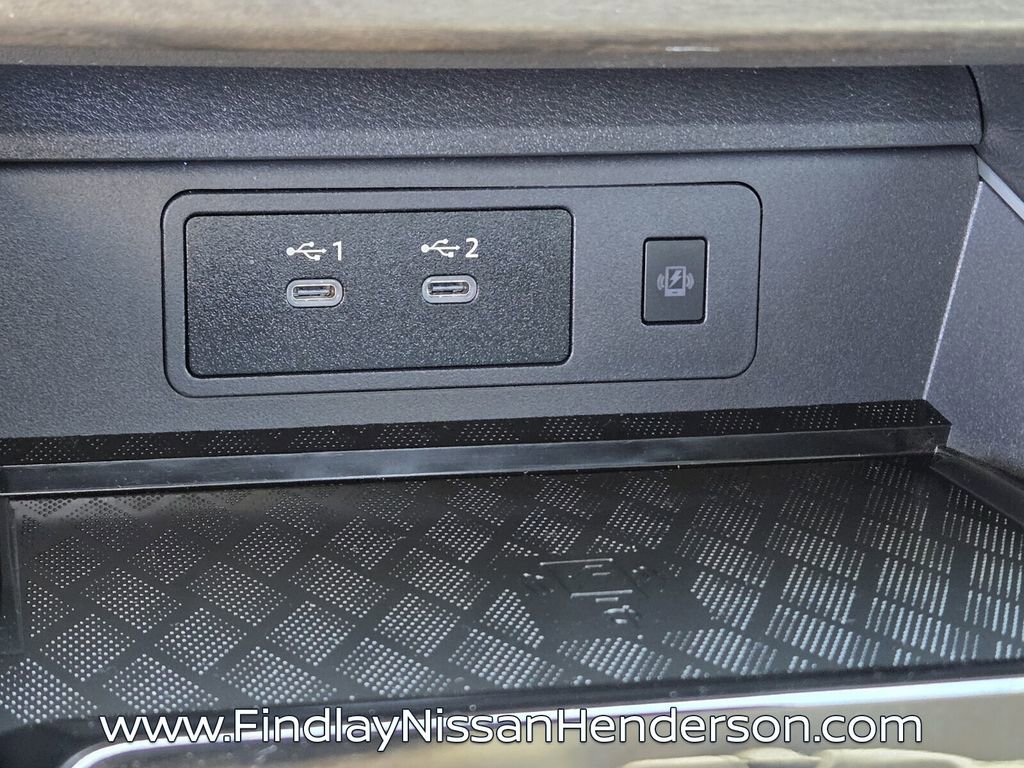 Used 2025 Nissan Murano SV image 26