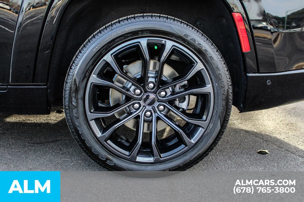 Used 2024 Jeep Grand Wagoneer L Series II w/ Quick Order Packagew 28T image 15