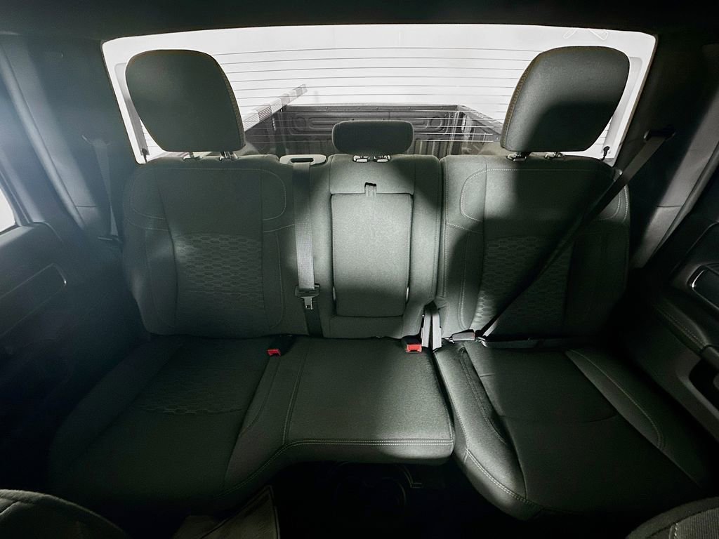 New 2026 RAM 2500 Big Horn AWD/4WD image 10