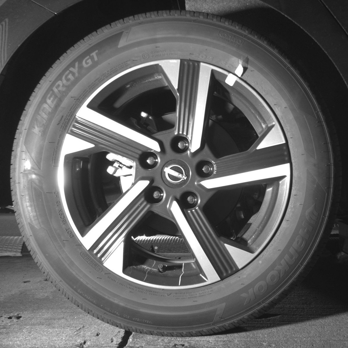 Used 2025 Nissan Sentra SV image 15