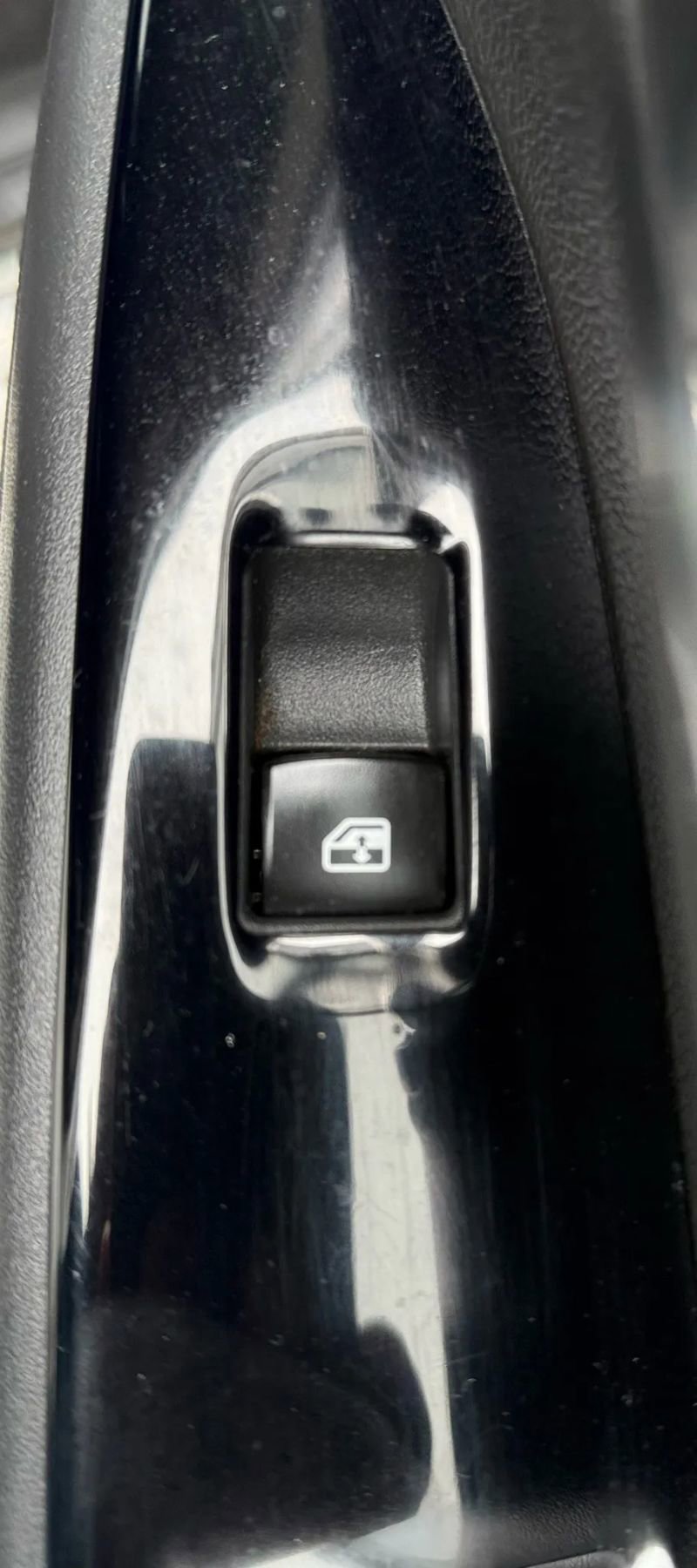 Used 2017 Mitsubishi Outlander GT image 34