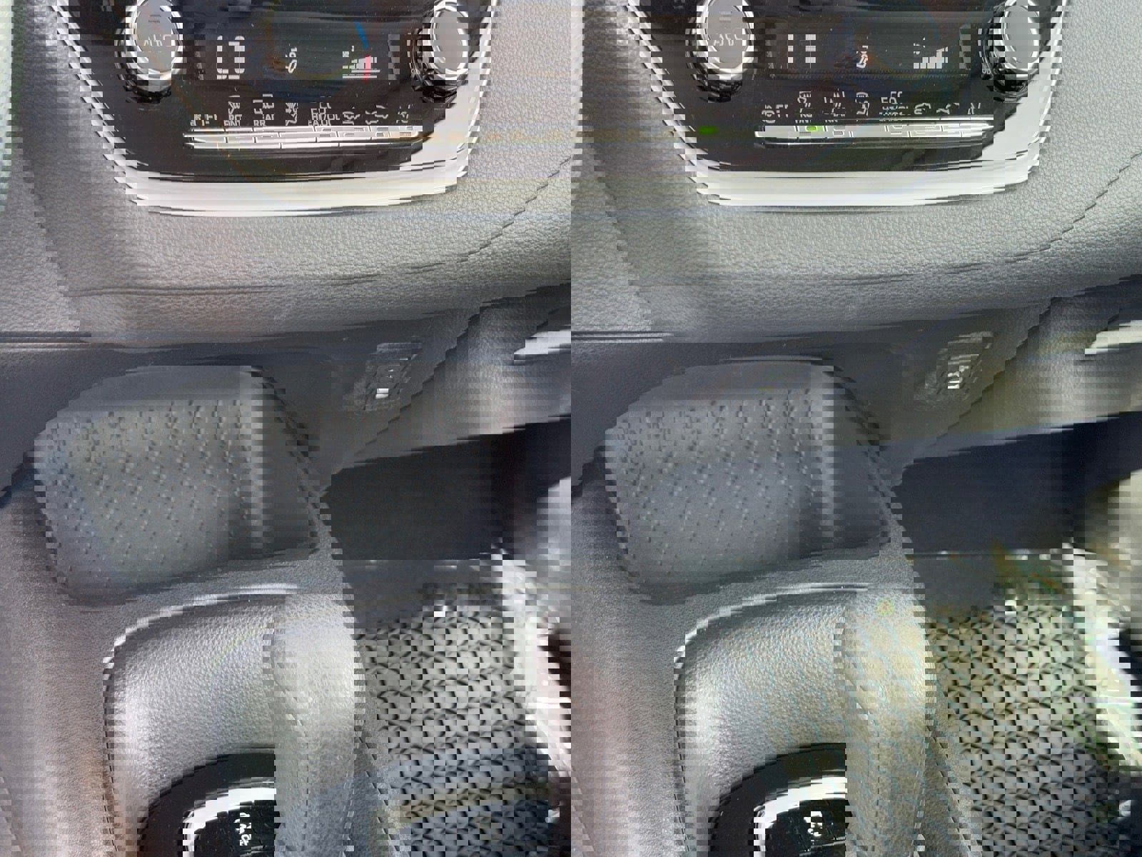 Used 2025 Toyota Corolla LE image 24