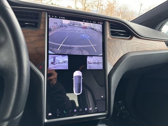 Used 2020 Tesla Model X Long Range image 18