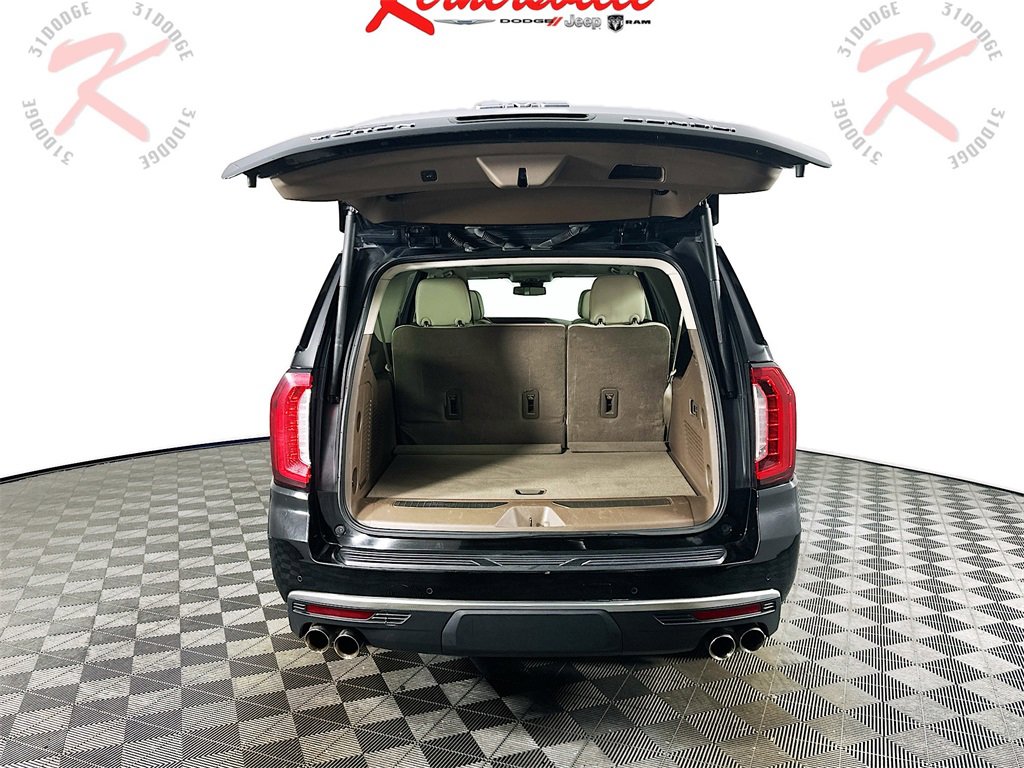 Used 2023 GMC Yukon XL Denali image 29