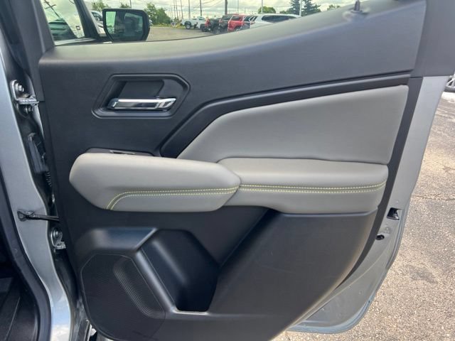Used 2024 Chevrolet Colorado ZR2 w/ ZR2 Convenience Package III AWD/4WD image 15