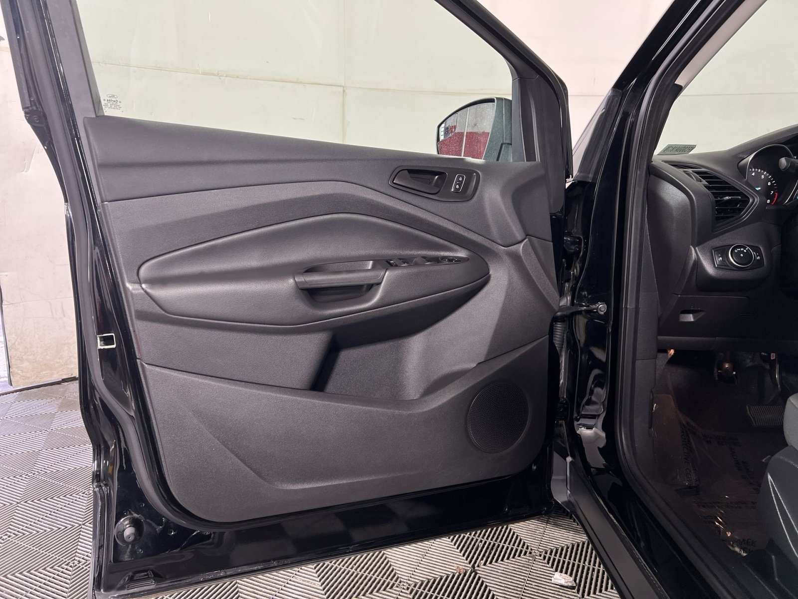 Used 2016 Ford Escape S FWD image 14