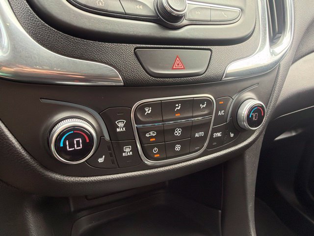 Used 2019 Chevrolet Equinox LT FWD image 15