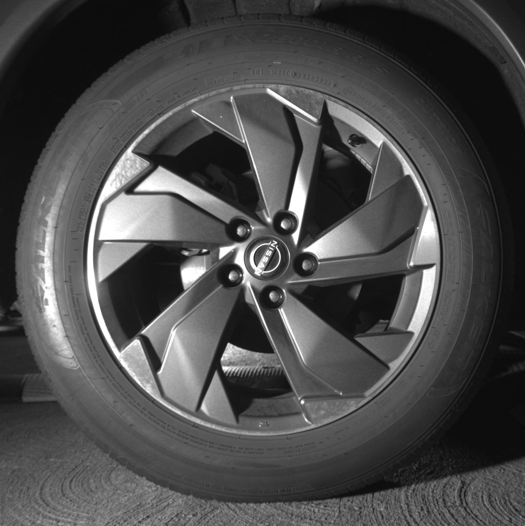 Used 2025 Nissan Rogue SV image 15