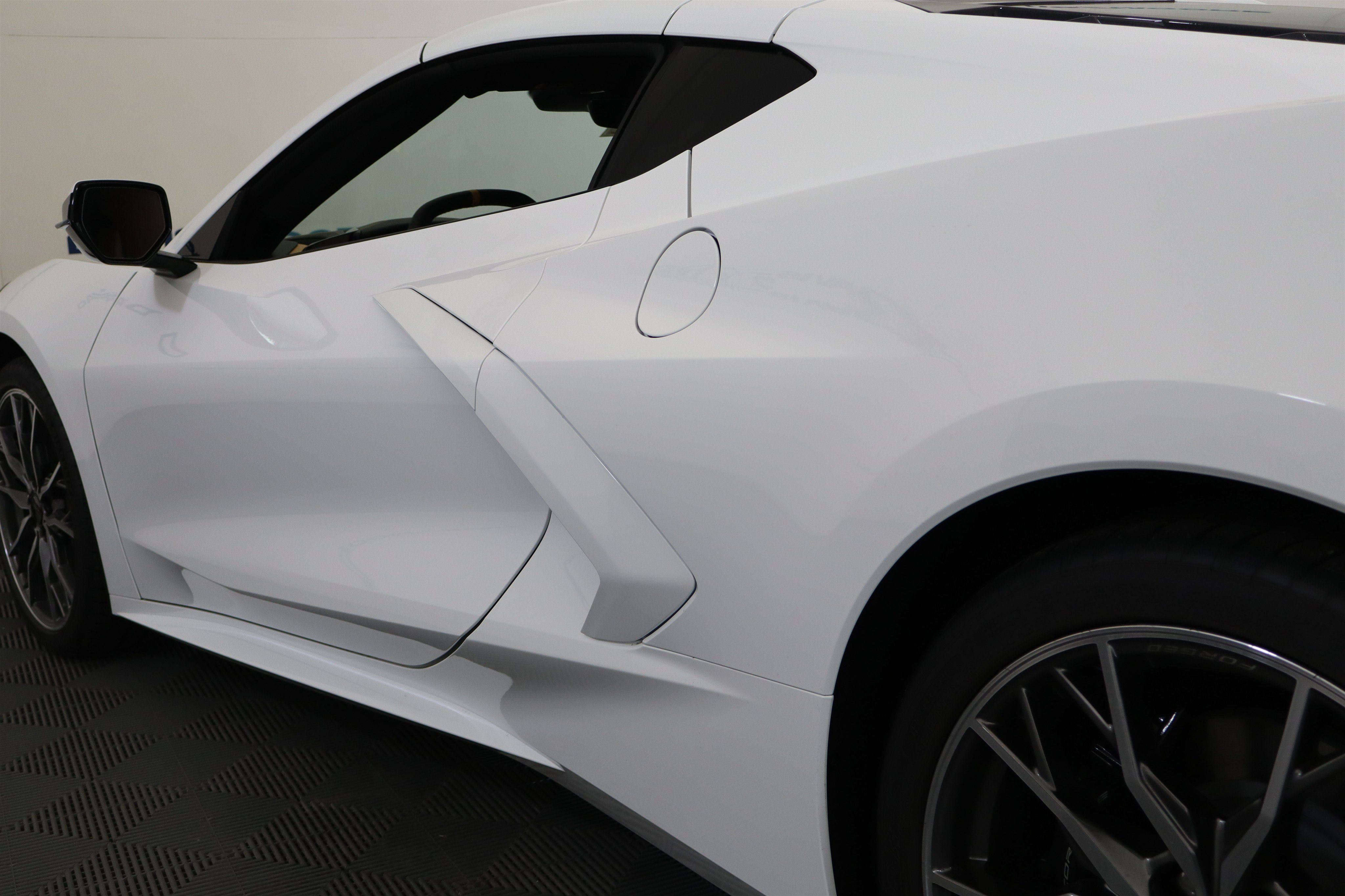 New 2026 Chevrolet Corvette Stingray Preferred Cpe w/ Z51 Performance Package RWD image 11