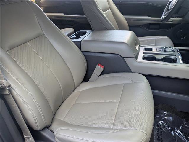 Used 2021 Ford Expedition XLT image 20