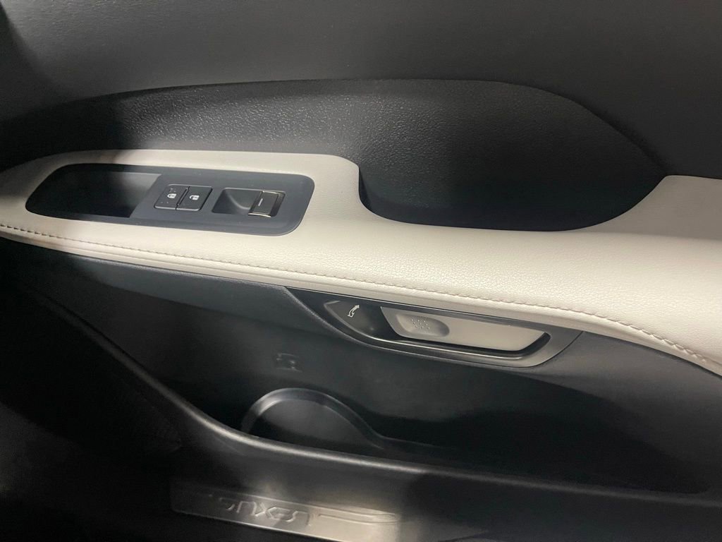 Used 2023 Lexus RX 350 Premium w/ Accessory Package image 27