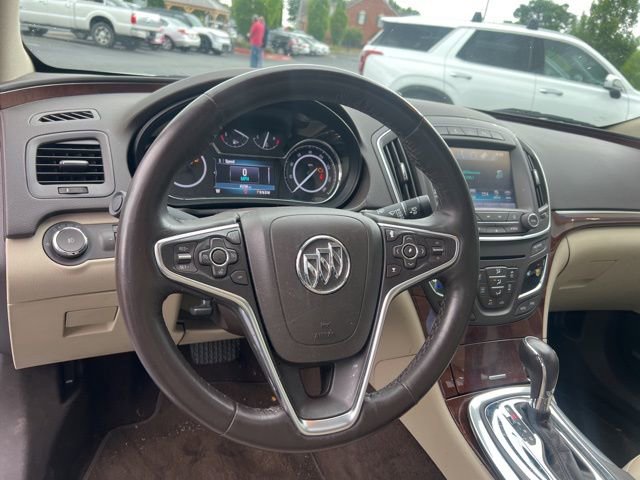 Used 2016 Buick Regal Premium FWD image 15