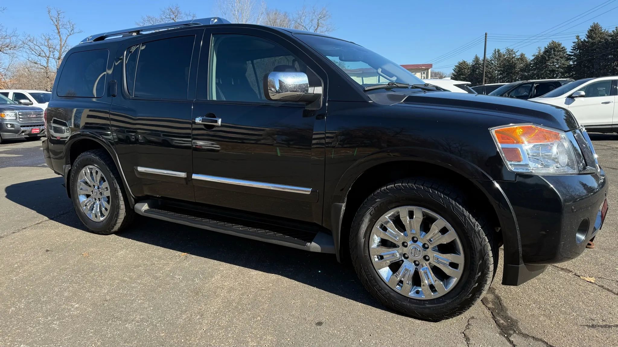 Used 2015 Nissan Armada Platinum w/ 2nd Row Captain Seat Package image 12