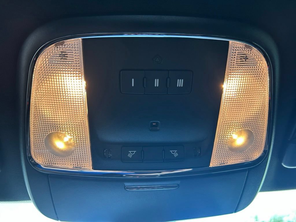 Used 2022 Dodge Charger Scat Pack w/ Plus Group RWD image 51