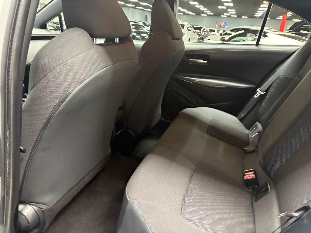 Used 2022 Toyota Corolla SE FWD image 25