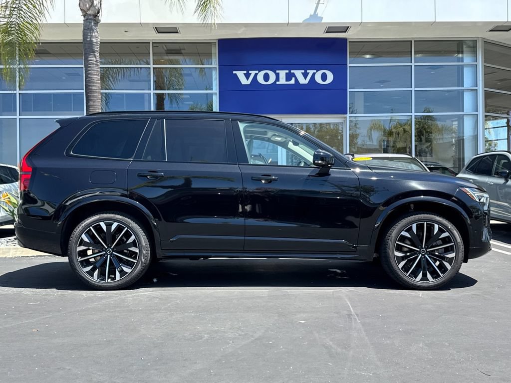 New 2026 Volvo XC90 T8 Ultra w/ Protection Package Premier AWD/4WD image 6