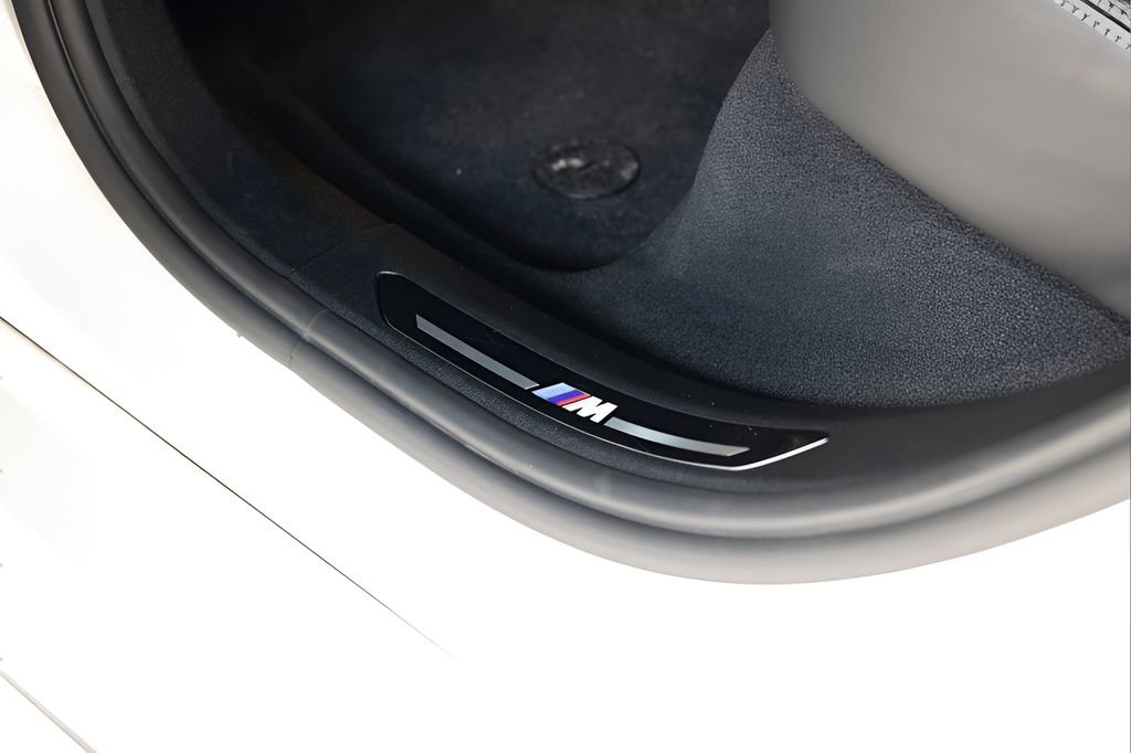 Used 2021 BMW X6 M w/ Competition Package image 59