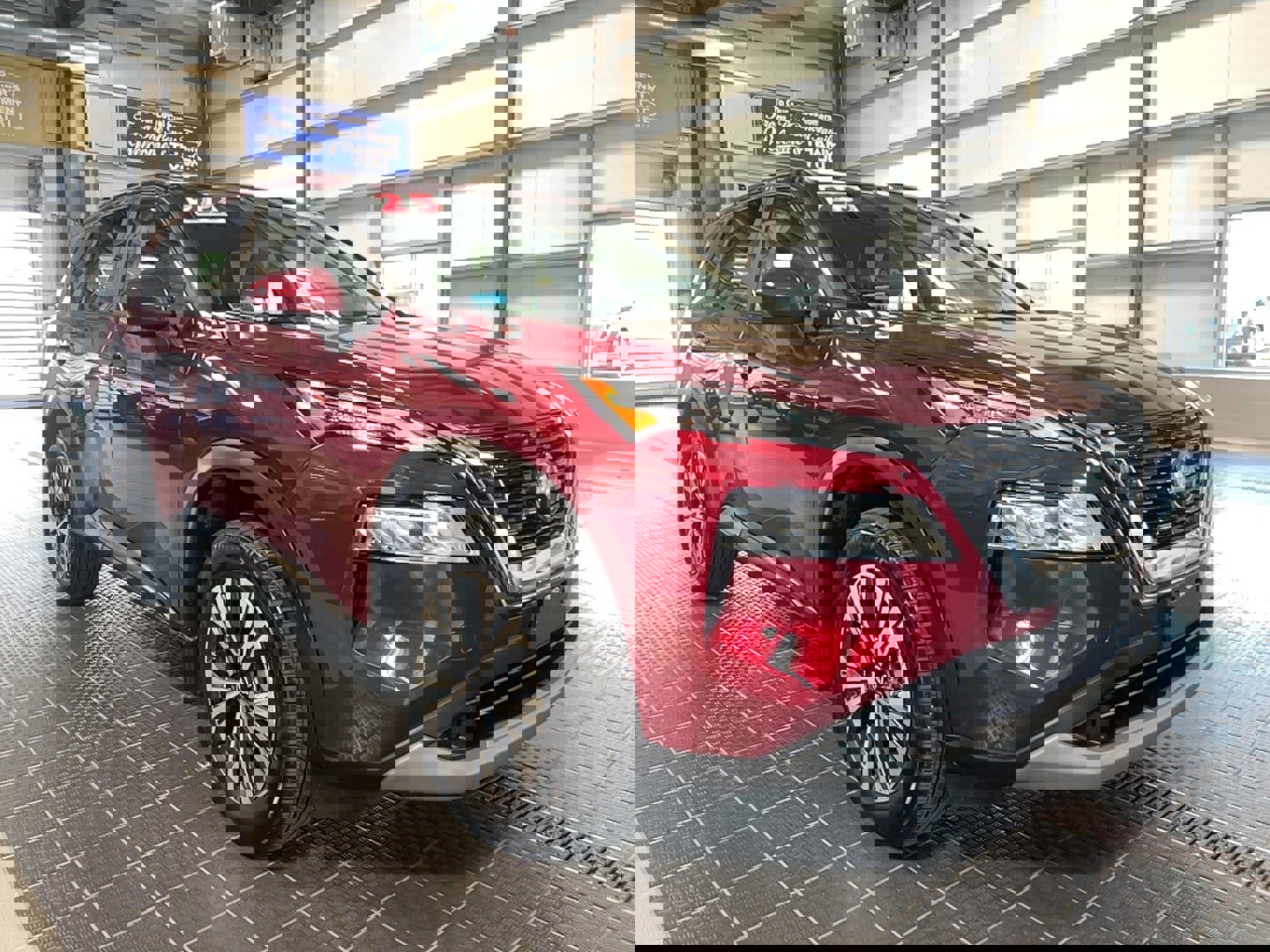 Used 2023 Nissan Rogue SV
