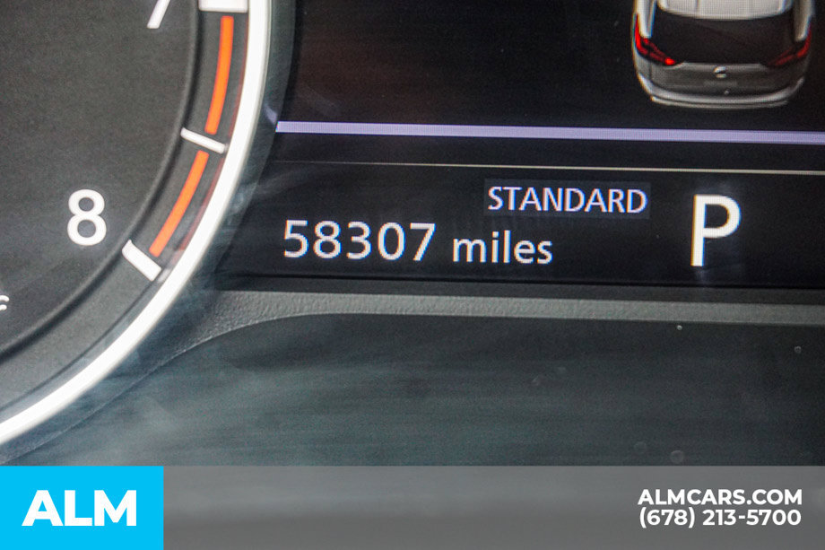 Used 2024 Nissan Rogue SV FWD image 54