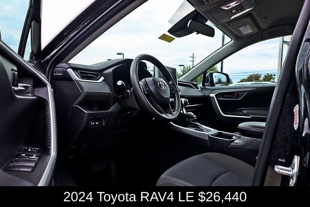 Used 2024 Toyota RAV4 LE image 14