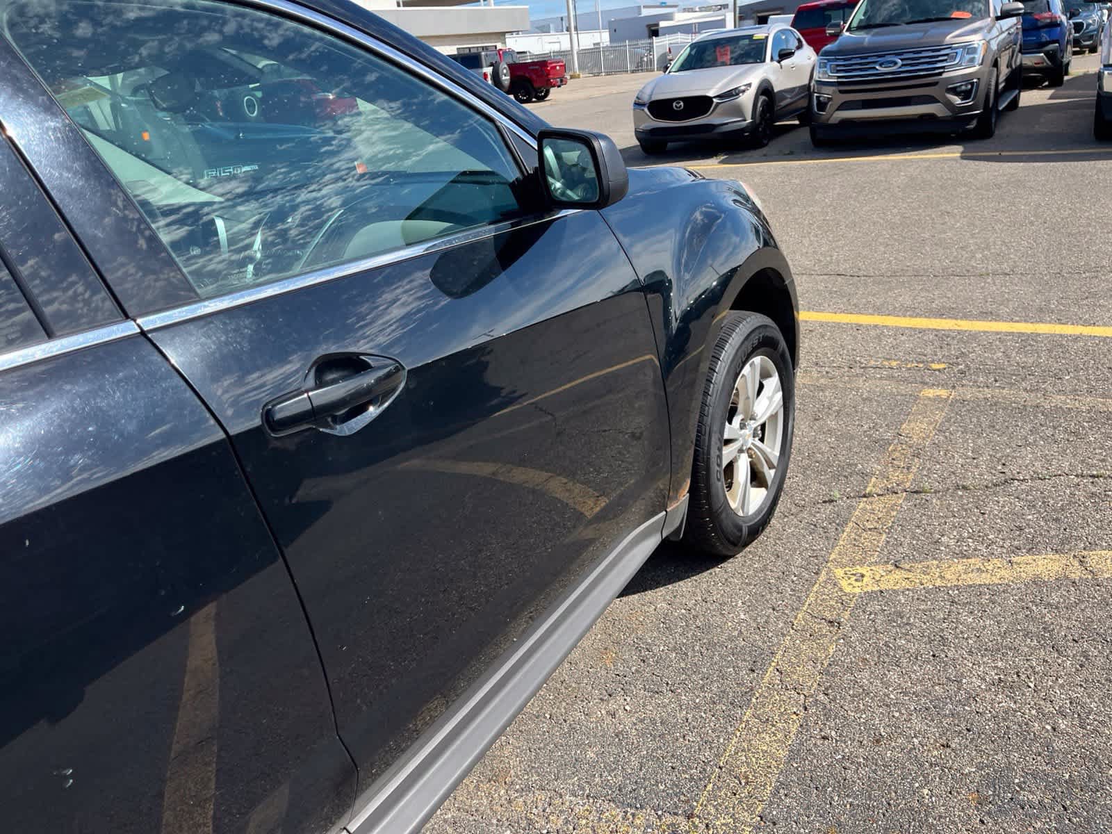 Used 2015 Chevrolet Equinox LS AWD/4WD image 17