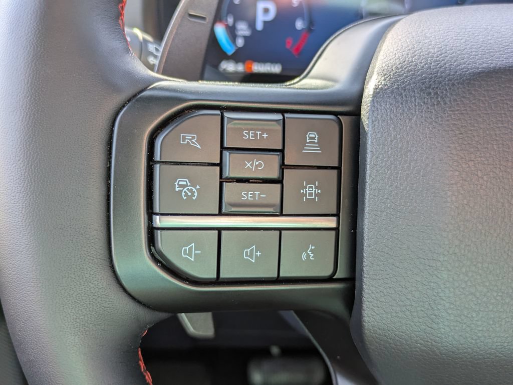 Used 2025 Ford F150 Raptor AWD/4WD image 20
