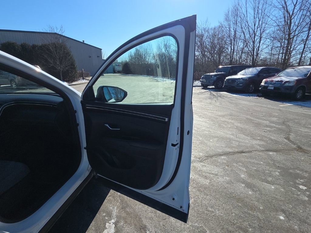 Used 2022 Hyundai Santa Cruz SEL image 40