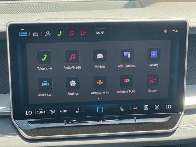 New 2026 Volkswagen Tiguan SE R-Line FWD image 12