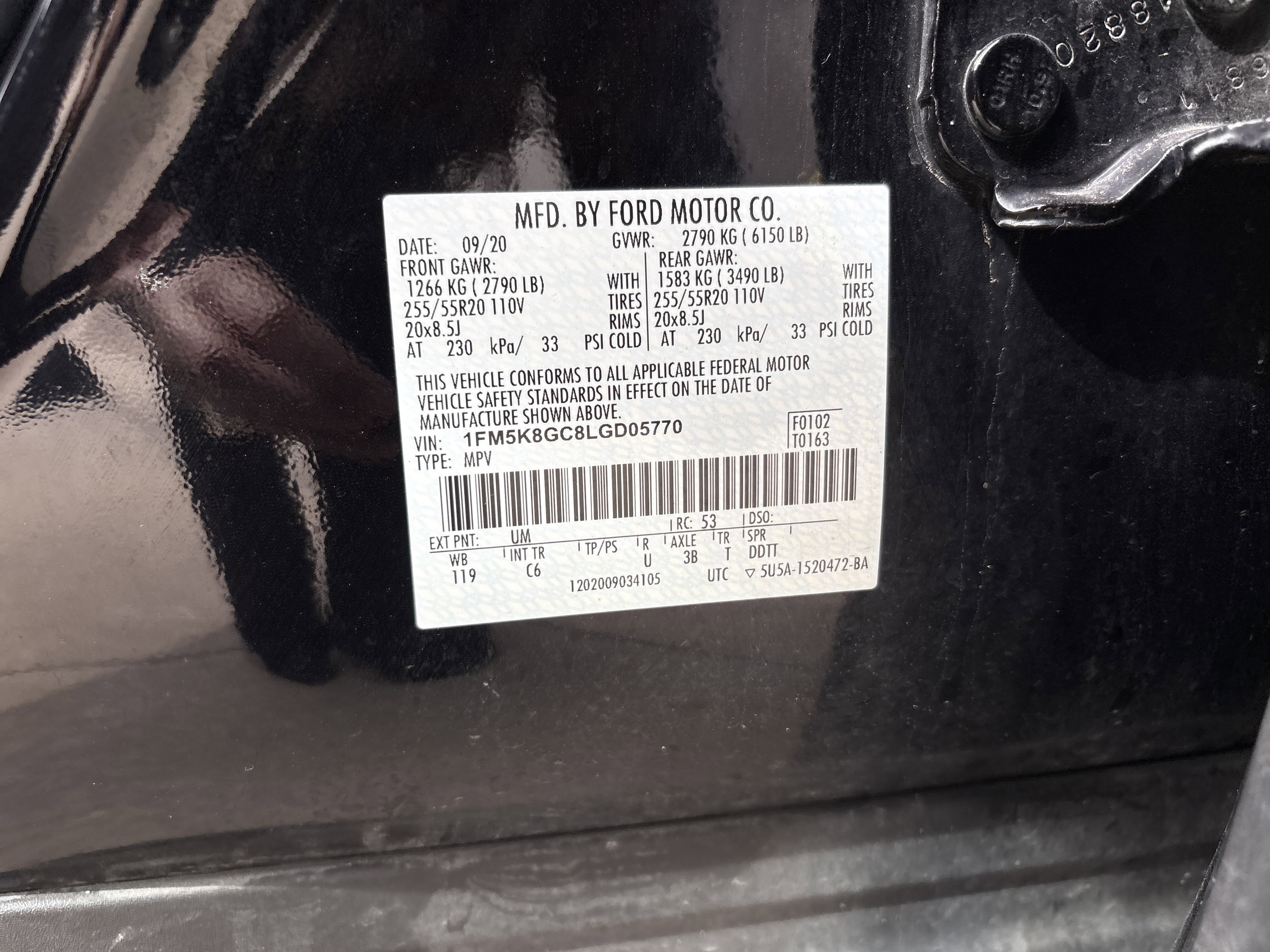 Used 2020 Ford Explorer ST w/ Premium Technology Package image 30
