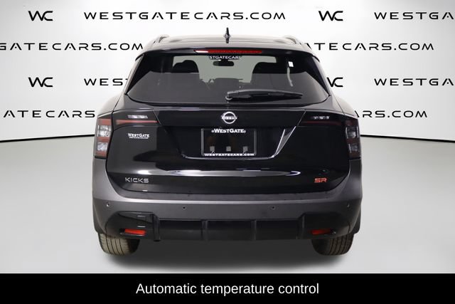 Used 2025 Nissan Kicks SR FWD image 4