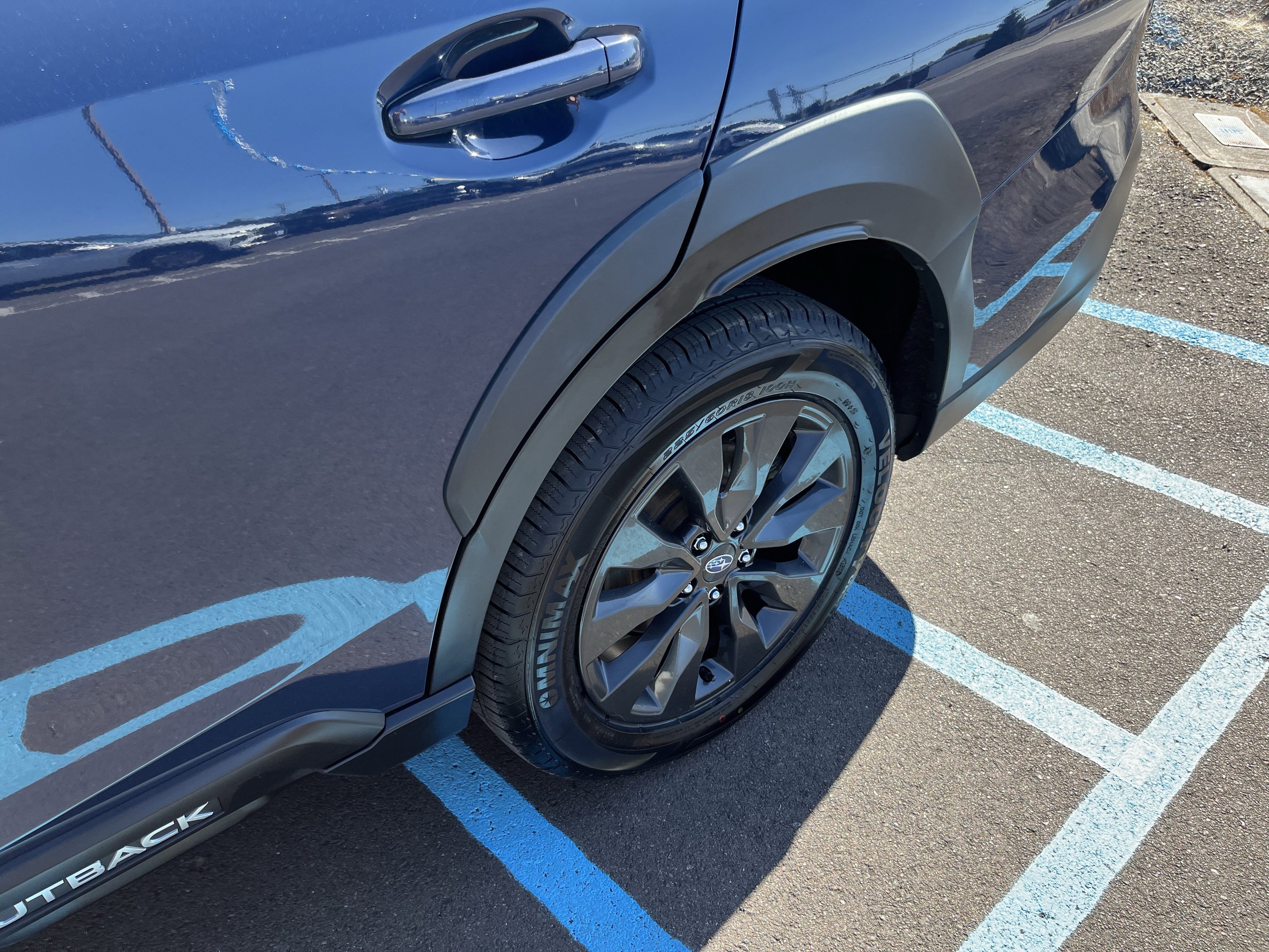 Used 2023 Subaru Outback Onyx Edition image 25