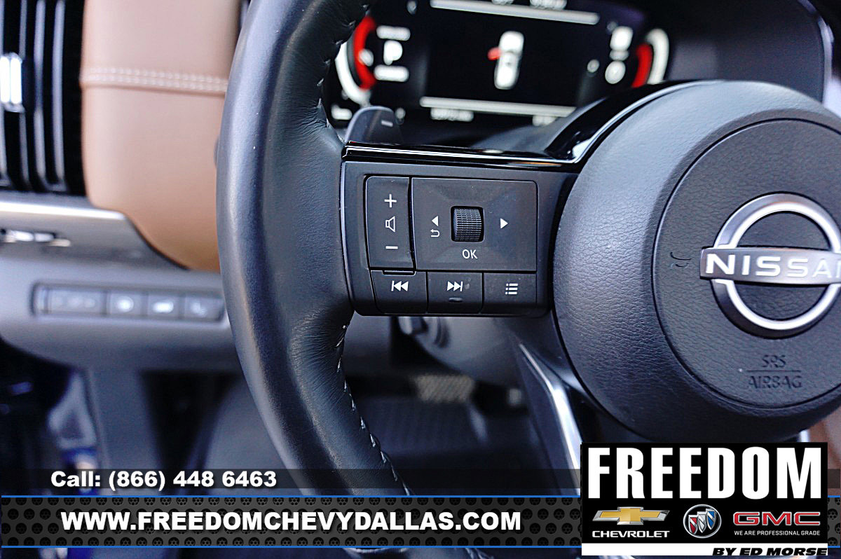 Used 2024 Nissan Pathfinder Platinum w/ Cargo Package image 20