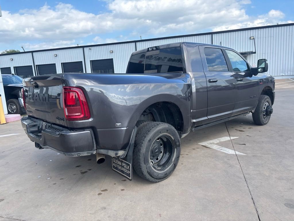 Used 2025 RAM 3500 Laramie AWD/4WD image 5
