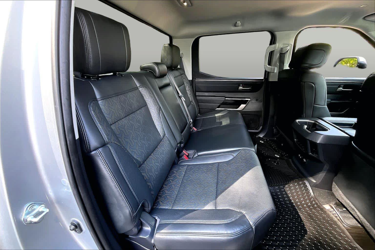 Used 2024 Toyota Tundra Limited AWD/4WD image 18