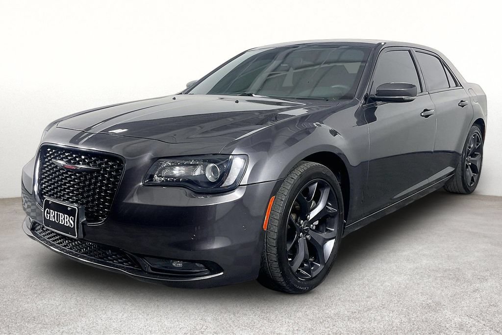 Used 2023 Chrysler 300 S RWD image 13