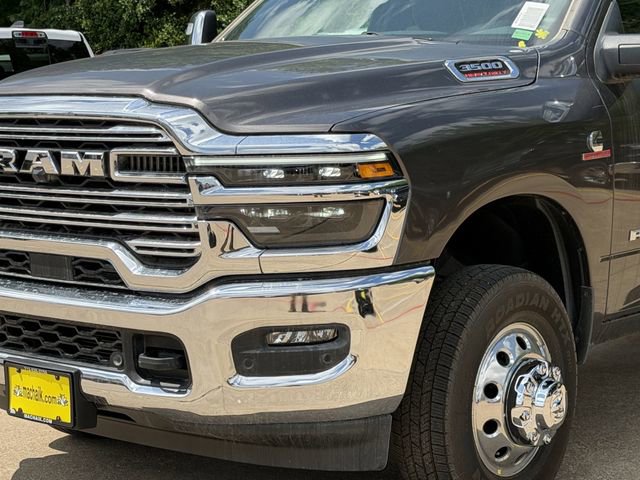 New 2026 RAM 3500 Laramie AWD/4WD image 8