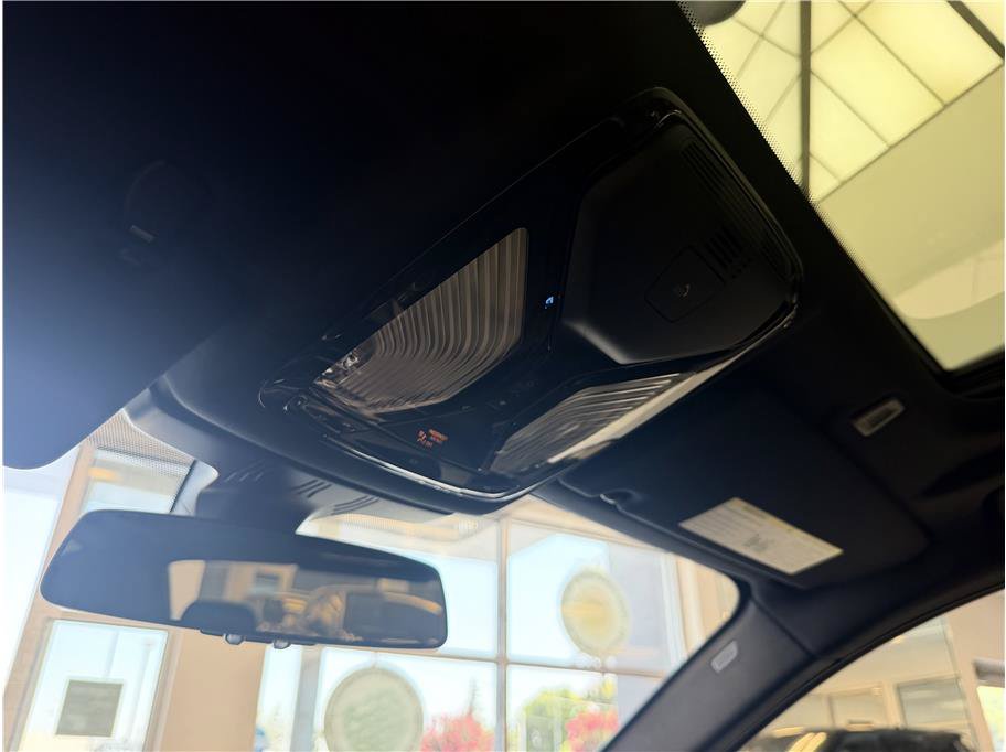 Used 2023 BMW 530e w/ M Sport Package RWD image 24