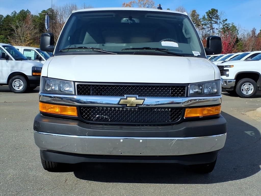 New 2026 Chevrolet Express 2500 Extended w/ Driver Convenience Package image 38