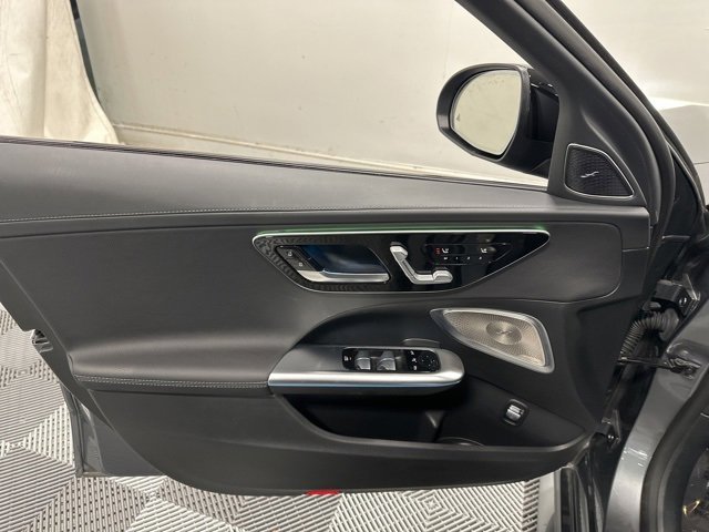 Used 2025 Mercedes-Benz C 300 4MATIC Sedan image 15