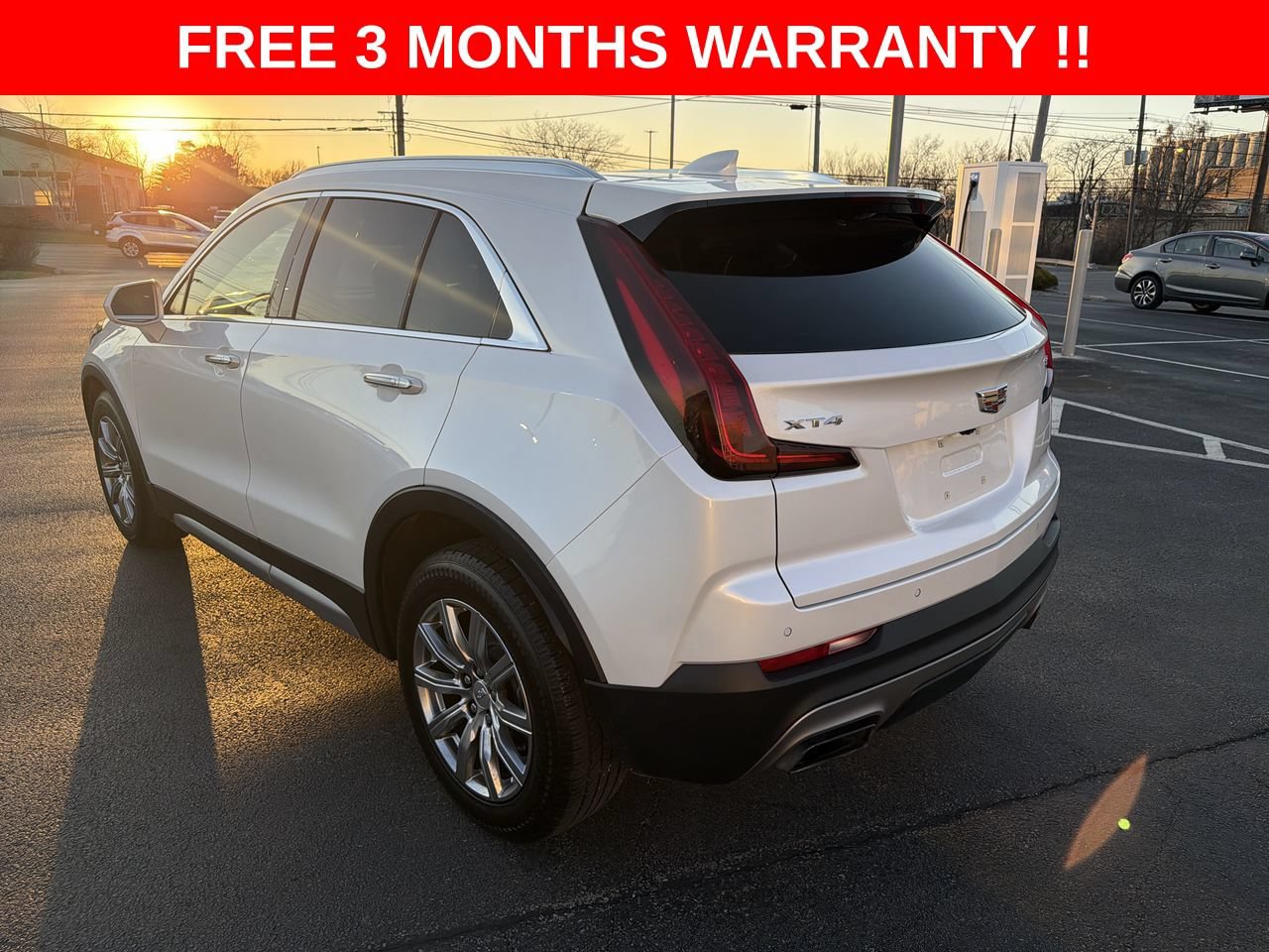 Used 2019 Cadillac XT4 Premium Luxury w/ Cold Weather Package FWD image 28