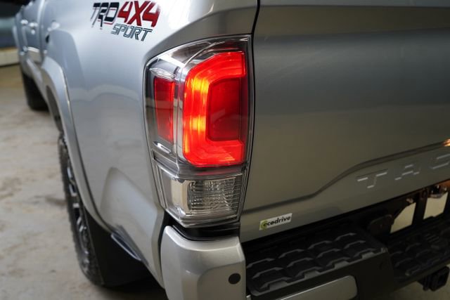 Used 2023 Toyota Tacoma TRD Sport w/ Technology Package AWD/4WD image 59