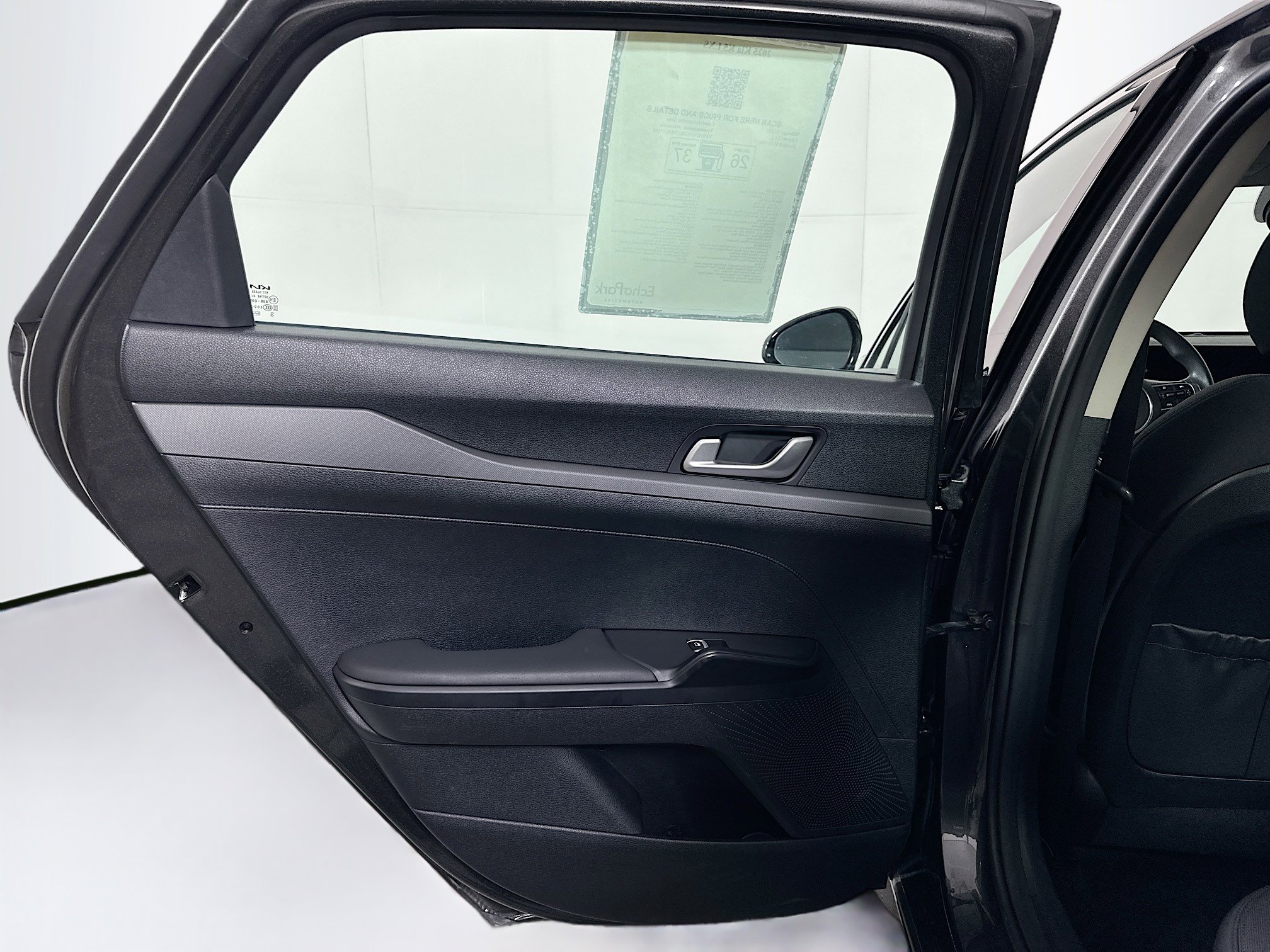 Used 2025 Kia K5 LXS FWD image 26