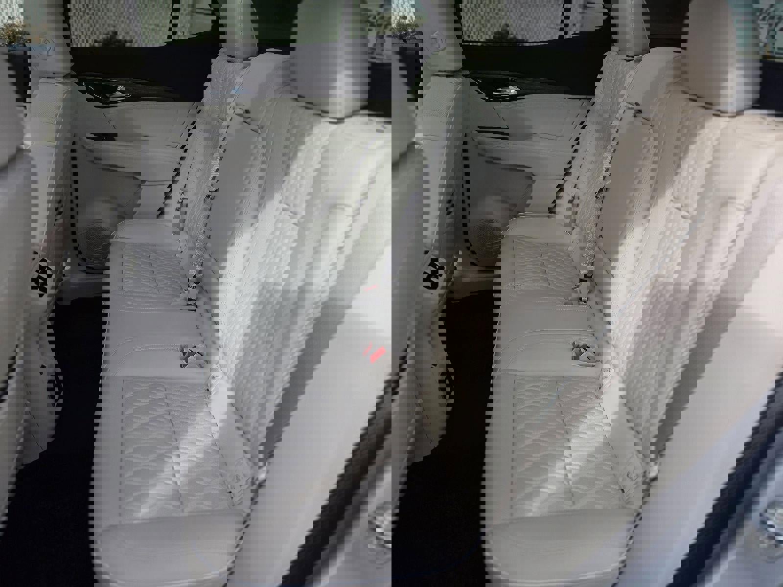 Certified 2023 Buick Envision Avenir image 29