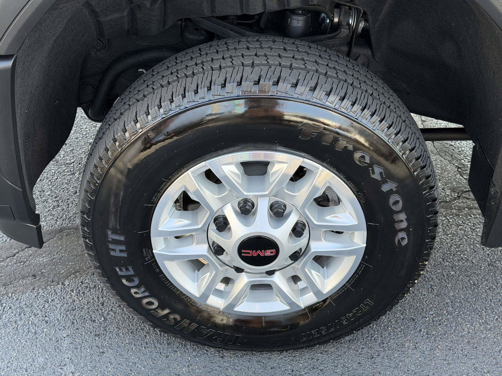 Used 2026 GMC Sierra 2500 SLE w/ SLE Value Package; AWD/4WD image 5